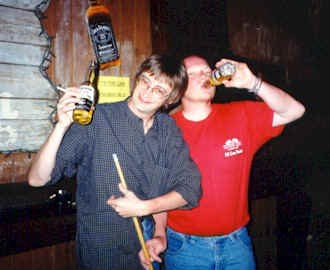 fk9704.jpg (31991 bytes)