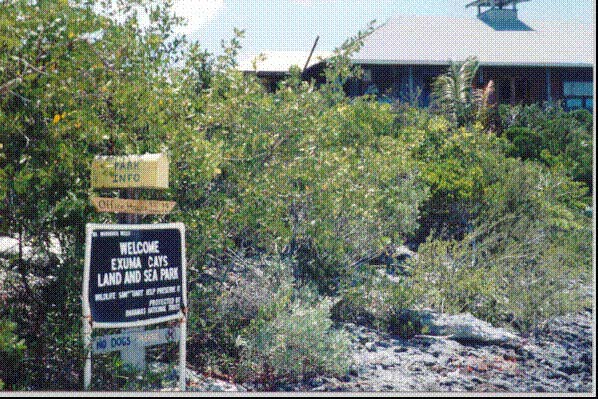 landseapark.jpg (105404 bytes)